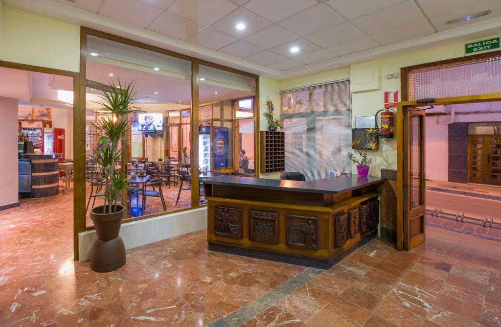 Hostal Alicante San Antonio  Exterior photo
